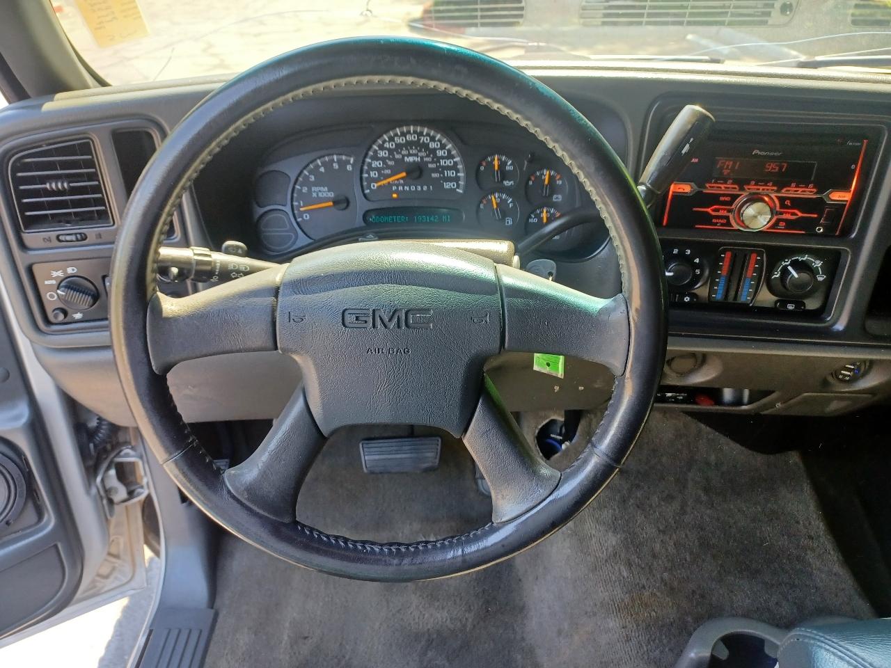 GMC Sierra 1500 SL Ext. Cab 2WD 2006