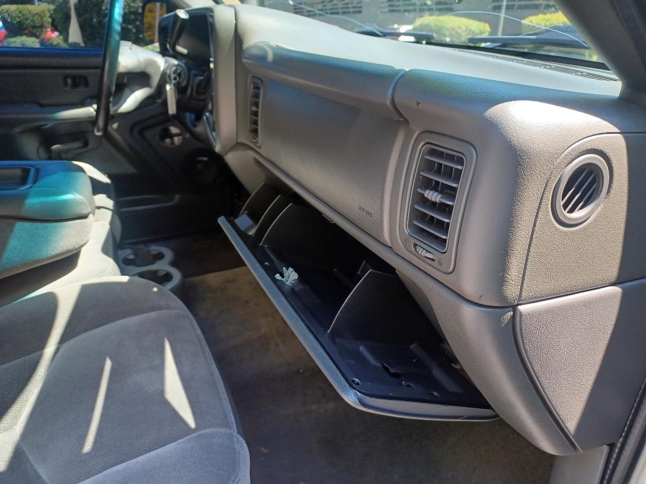 GMC Sierra 1500 SL Ext. Cab 2WD 2006