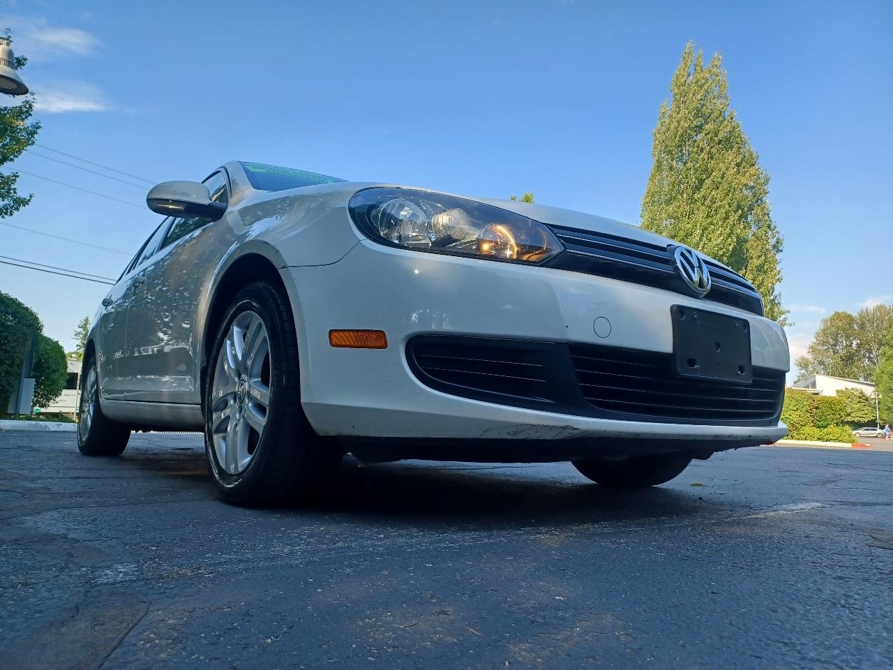 Volkswagen Jetta SportWagen TDI 2010