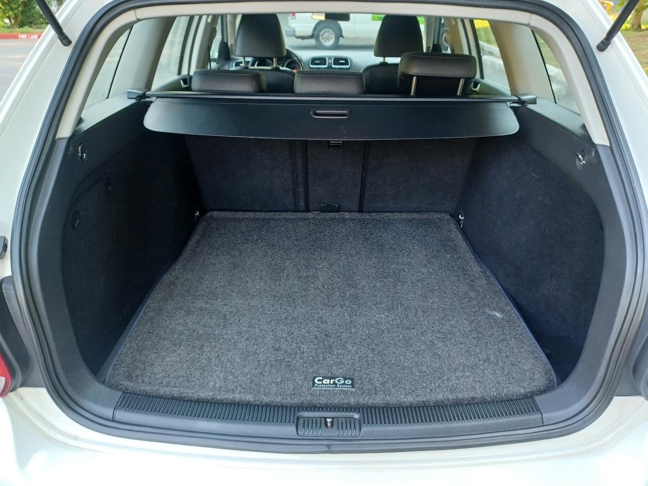 Volkswagen Jetta SportWagen TDI 2010