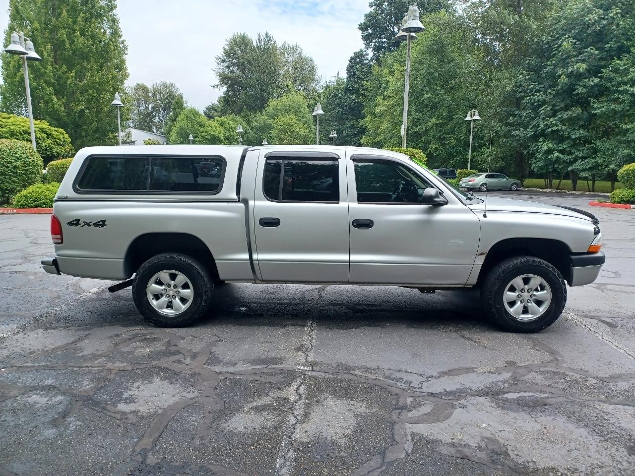 Dodge Dakota Sport Quad Cab 4WD 2003