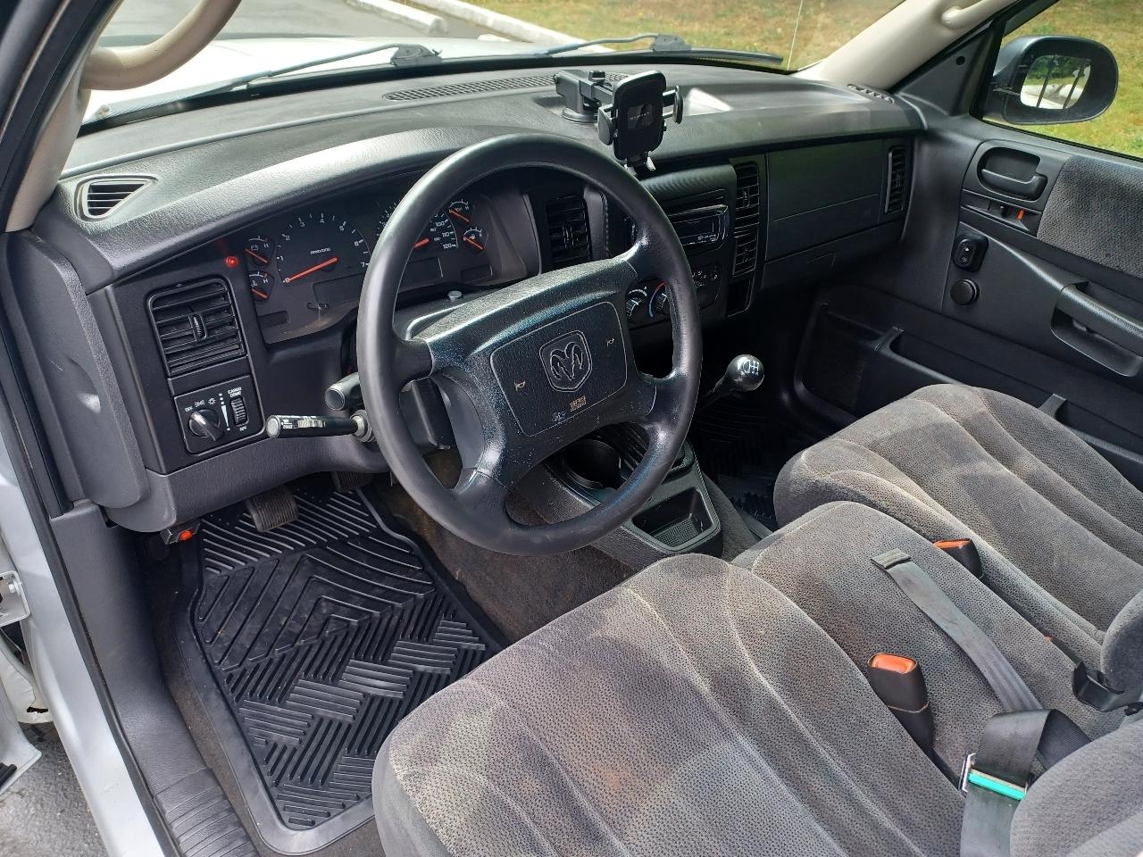 Dodge Dakota Sport Quad Cab 4WD 2003