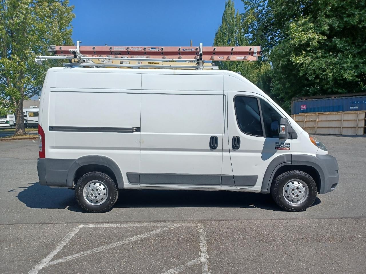 RAM Promaster 2500 High Roof Tradesman 136-in. WB 2014