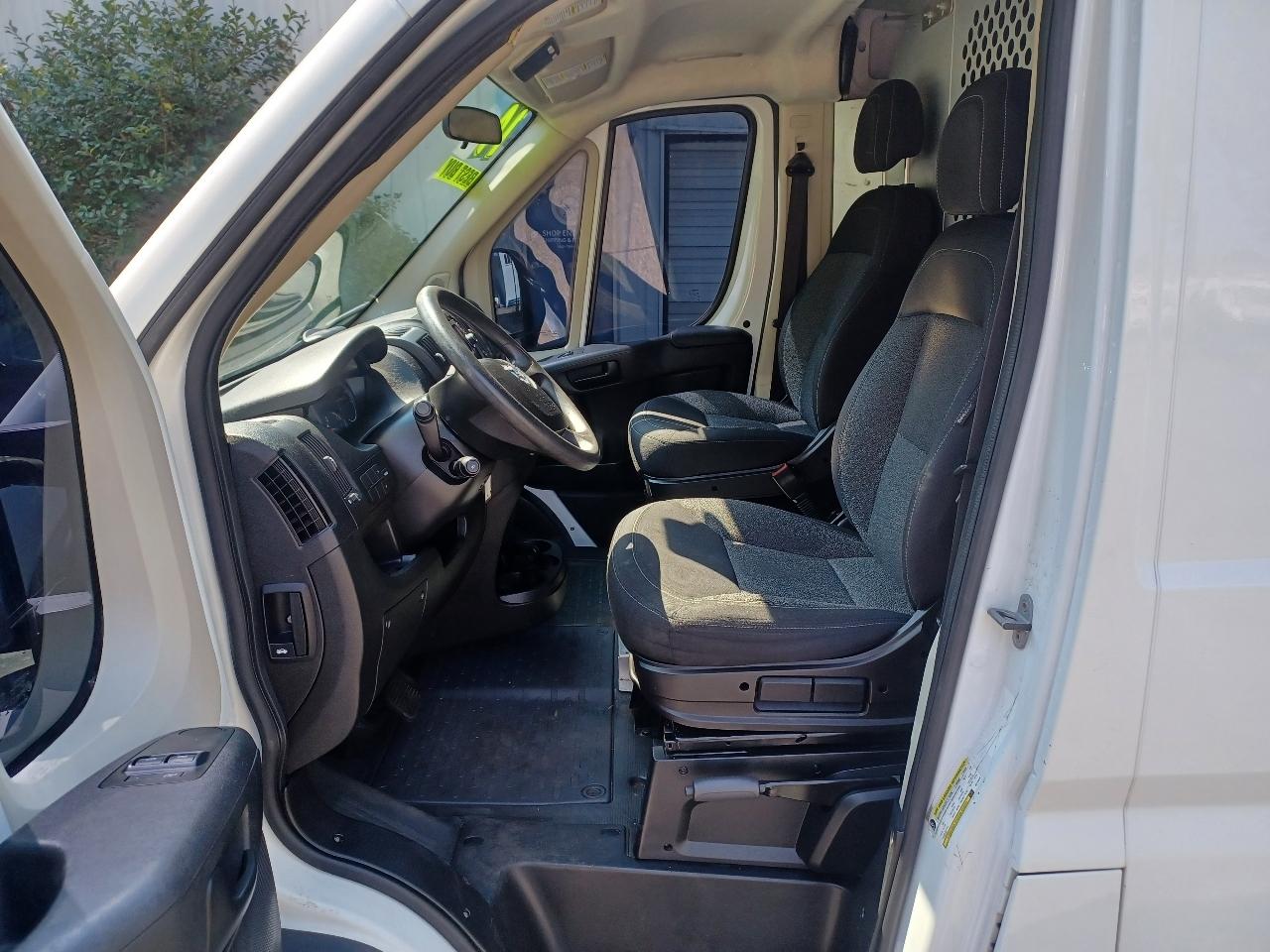 RAM Promaster 2500 High Roof Tradesman 136-in. WB 2014