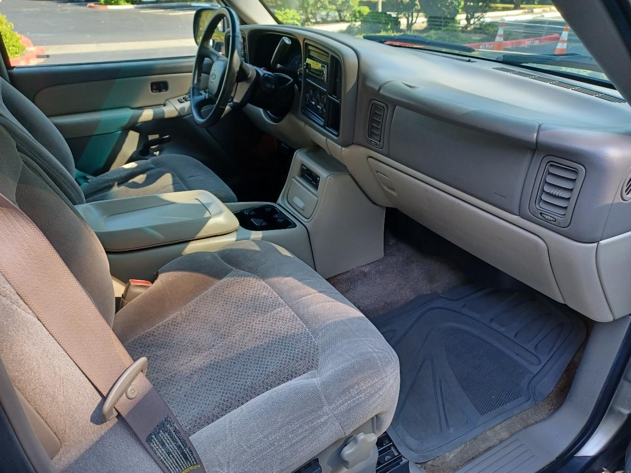 Chevrolet Tahoe 4WD 2000