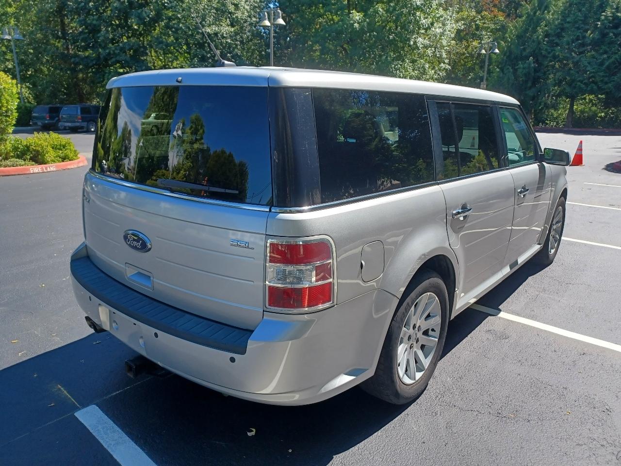 Ford Flex SEL FWD 2009