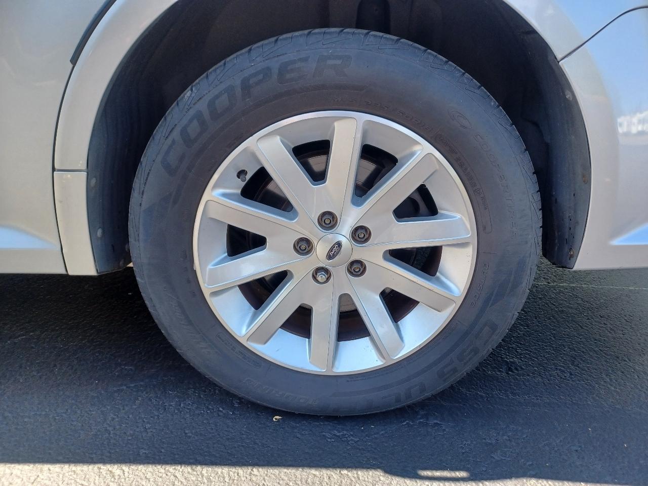 Ford Flex SEL FWD 2009