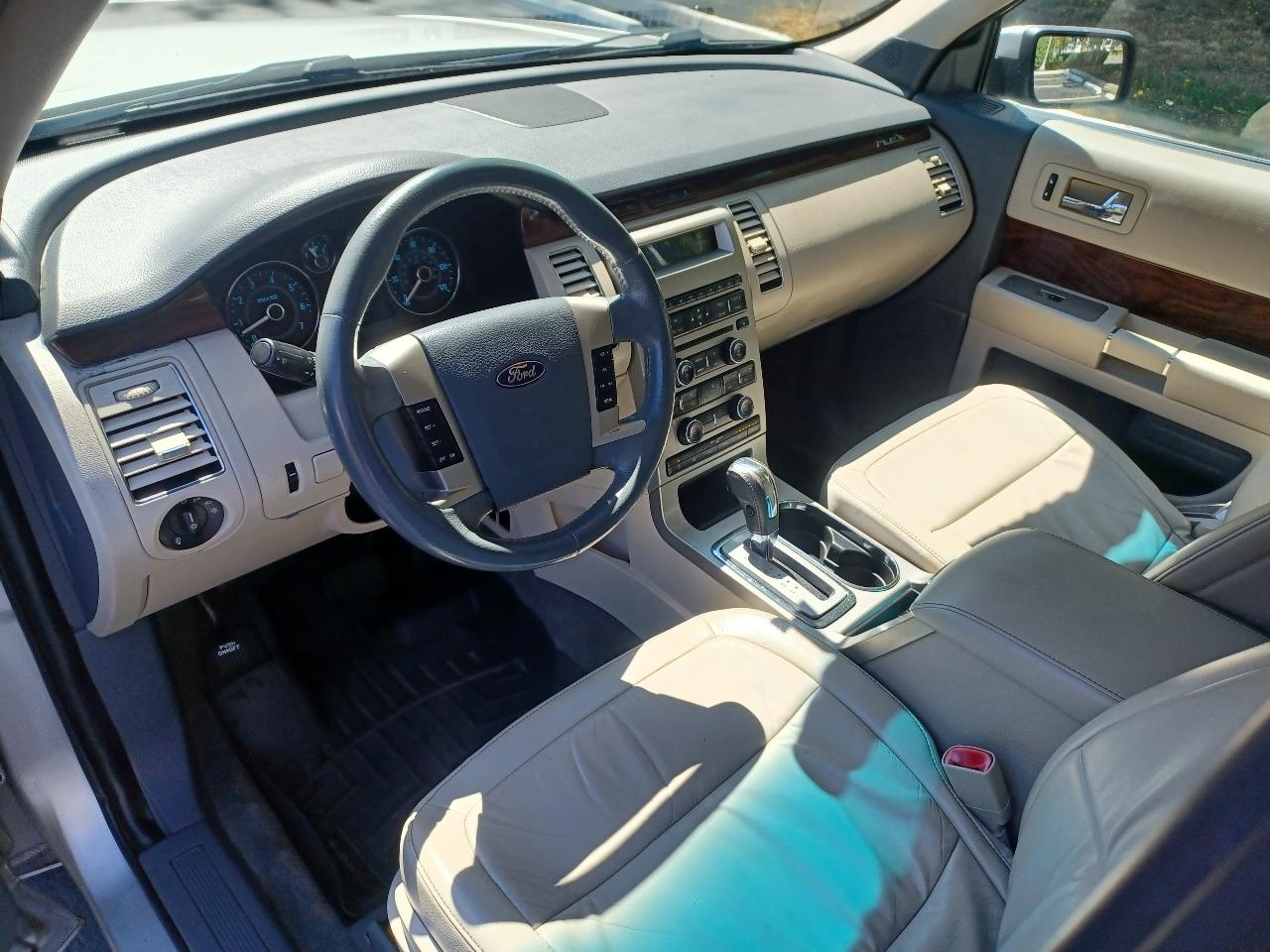 Ford Flex SEL FWD 2009