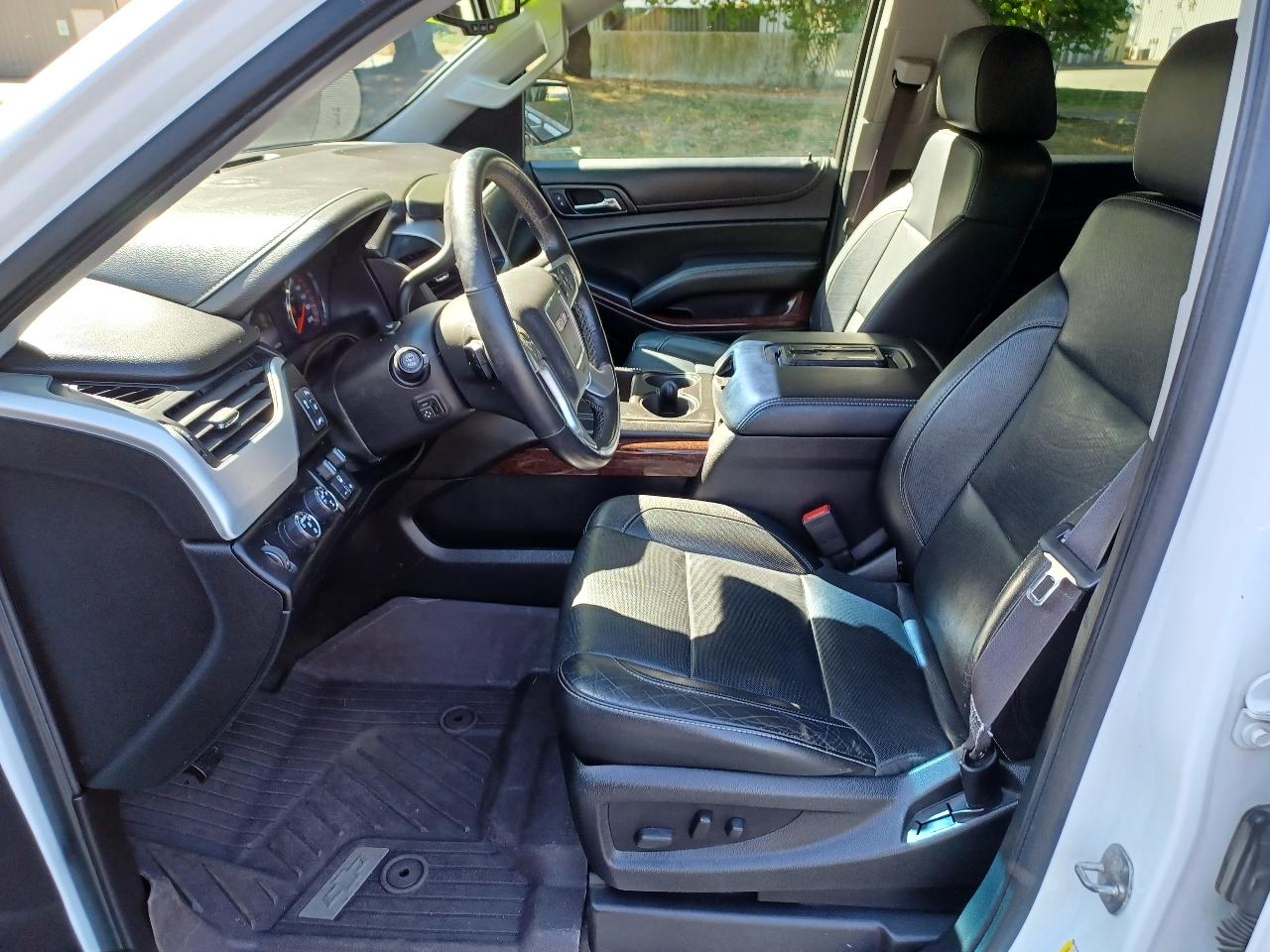 GMC Yukon SLT 4WD 2015