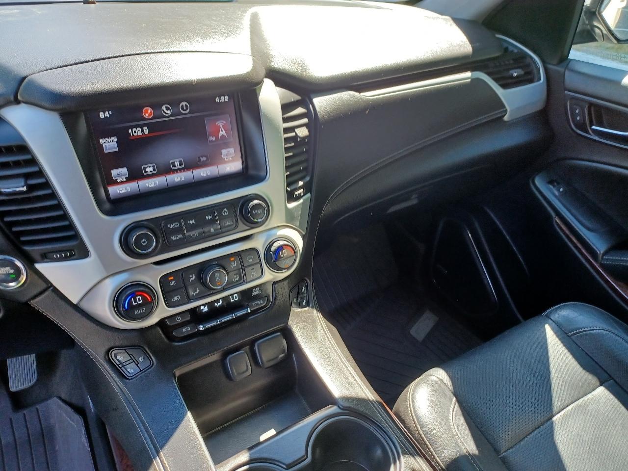GMC Yukon SLT 4WD 2015