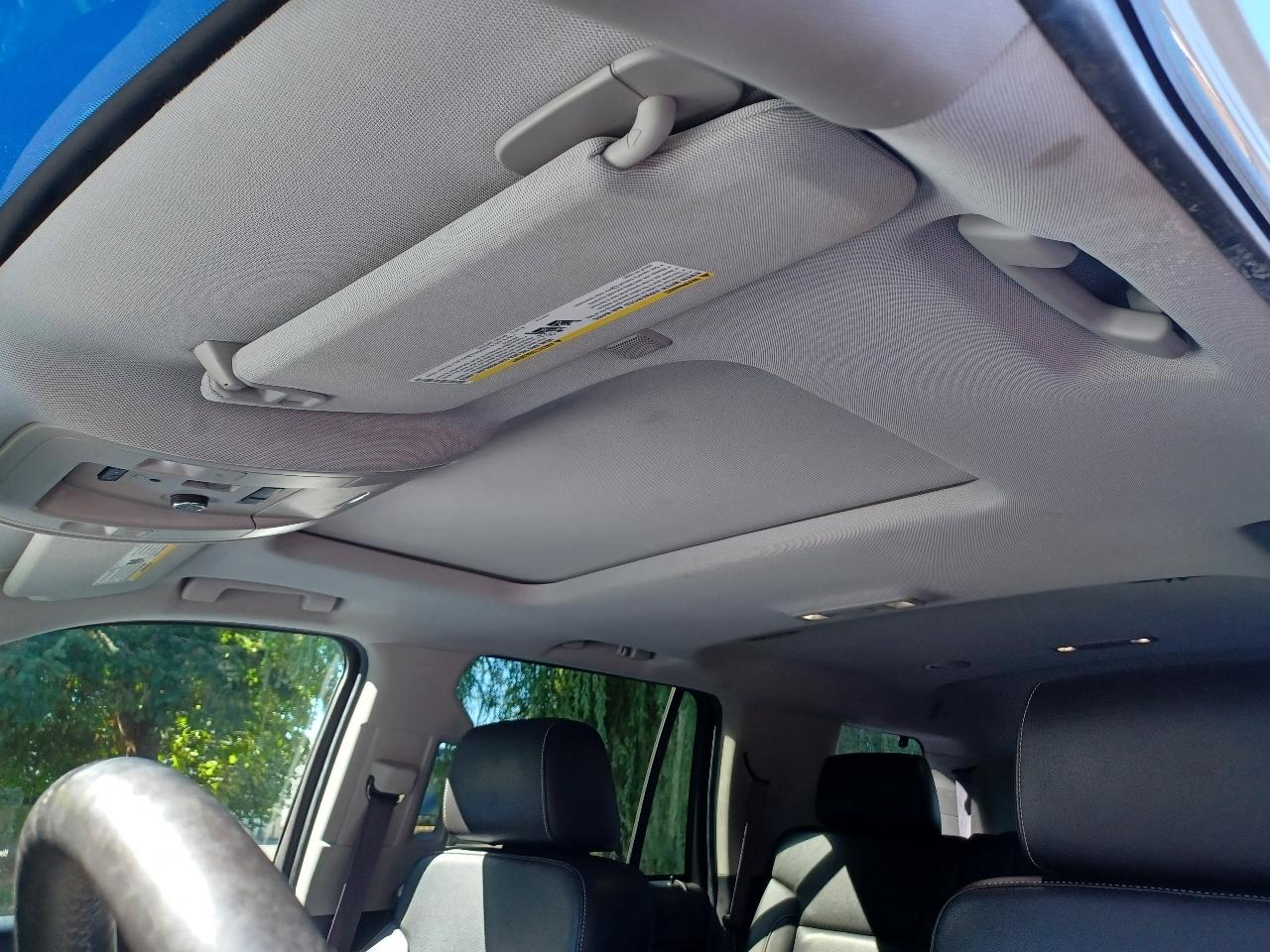 GMC Yukon SLT 4WD 2015