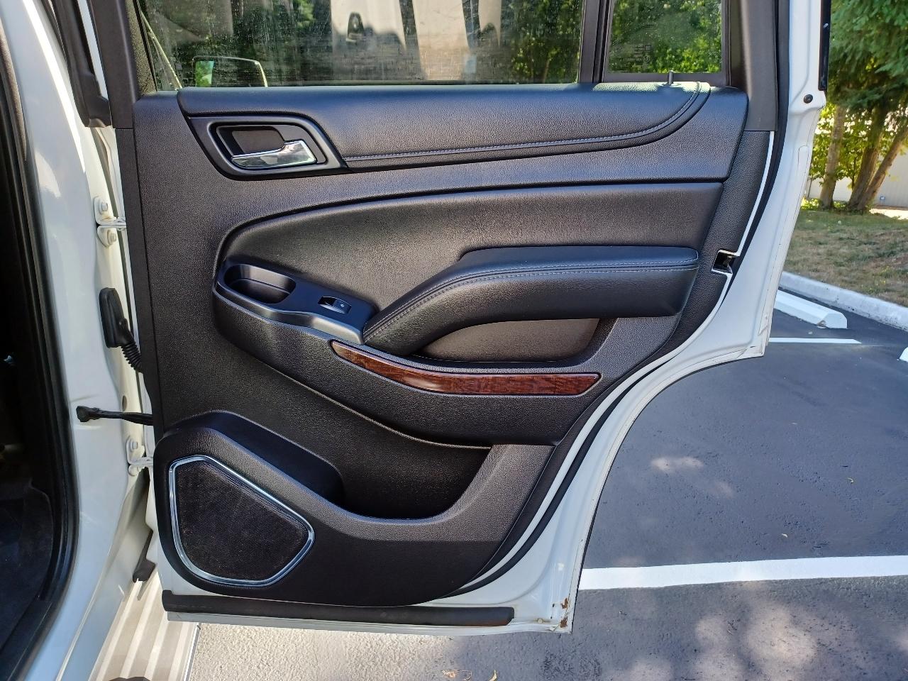 GMC Yukon SLT 4WD 2015