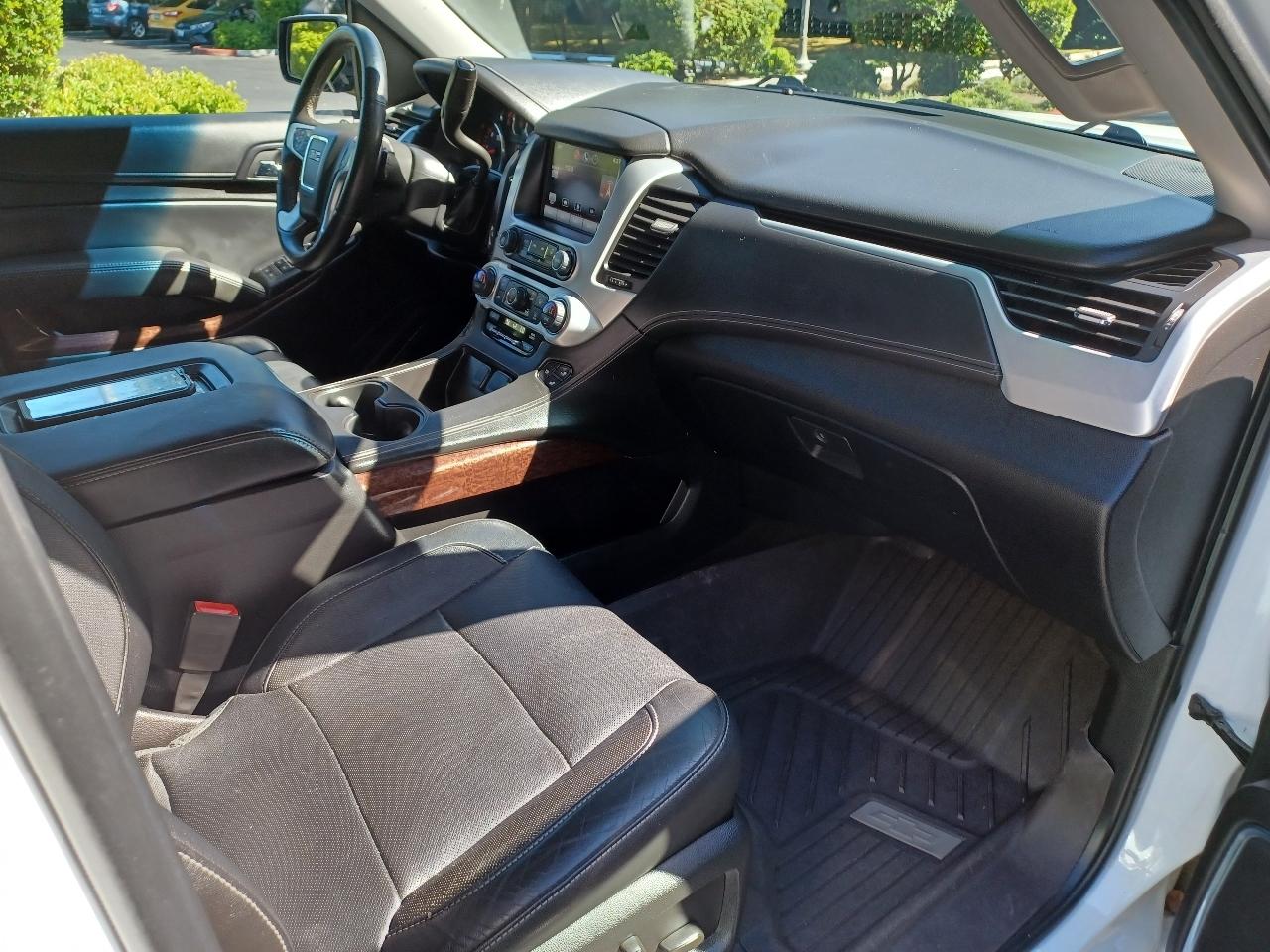 GMC Yukon SLT 4WD 2015