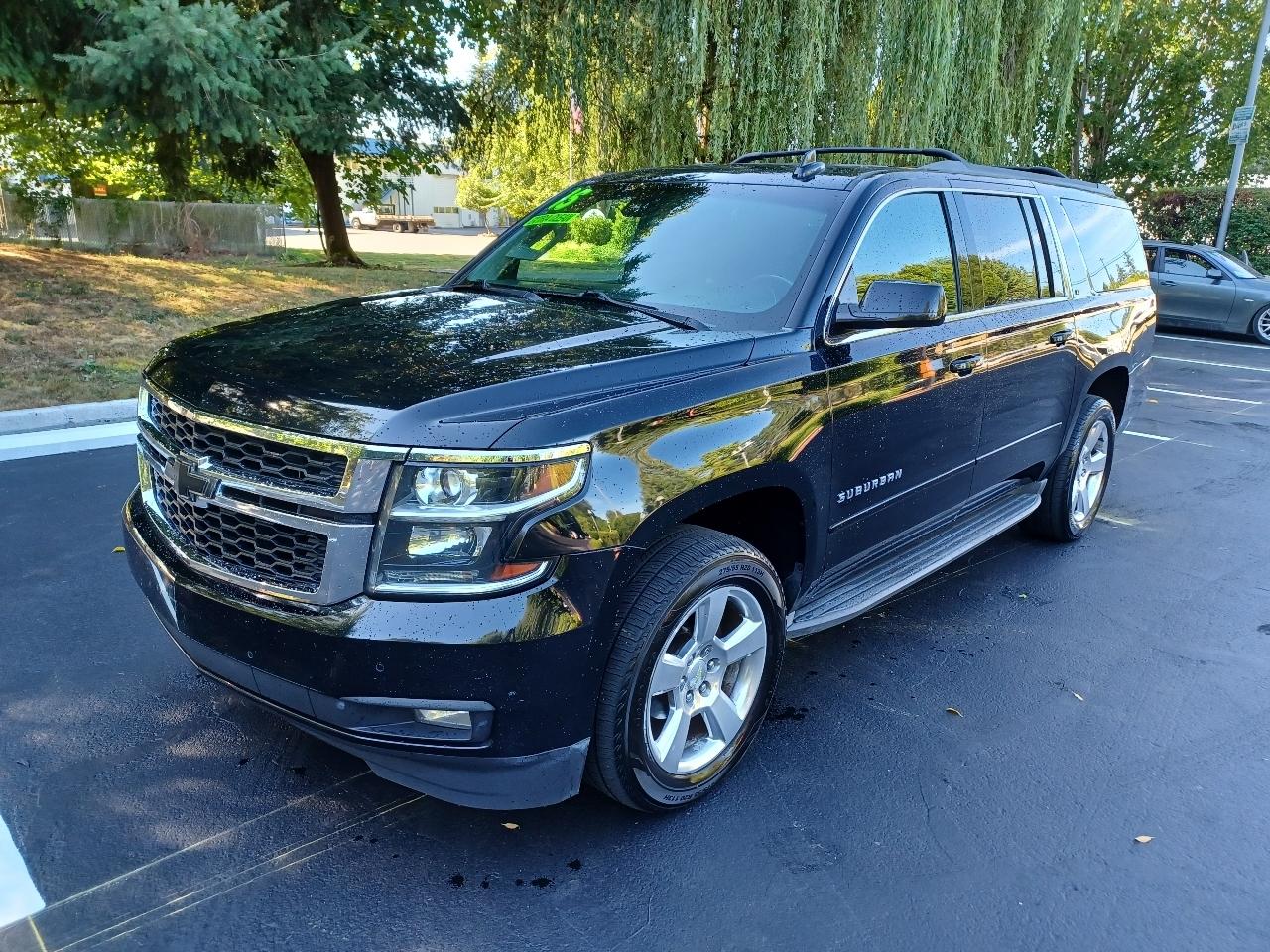 Chevrolet Suburban LT 1500 4WD 2015