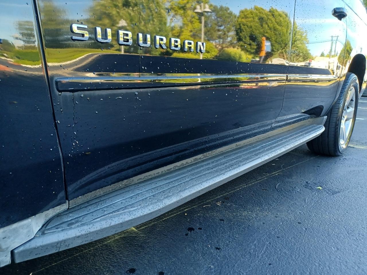 Chevrolet Suburban LT 1500 4WD 2015