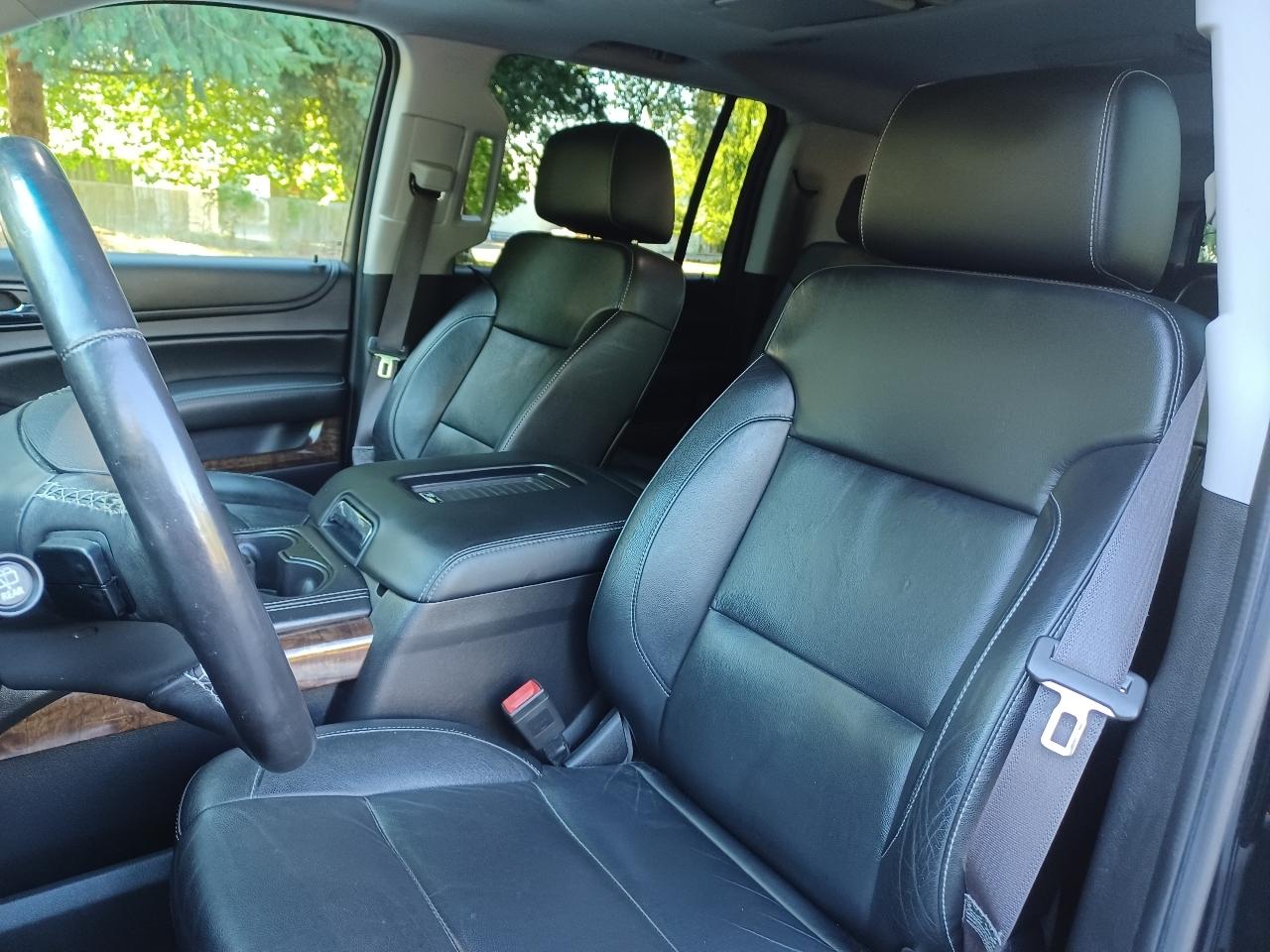 Chevrolet Suburban LT 1500 4WD 2015