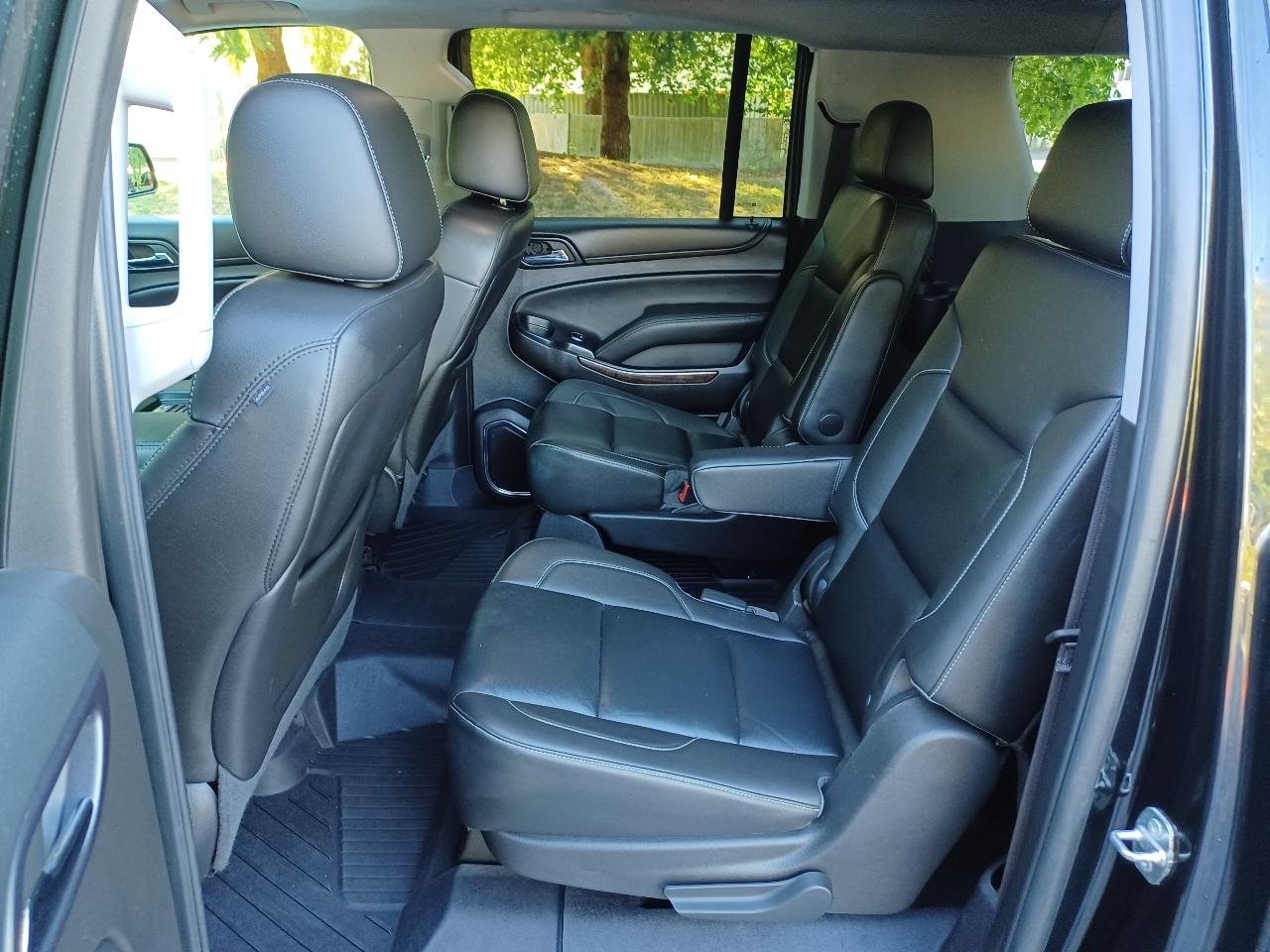 Chevrolet Suburban LT 1500 4WD 2015