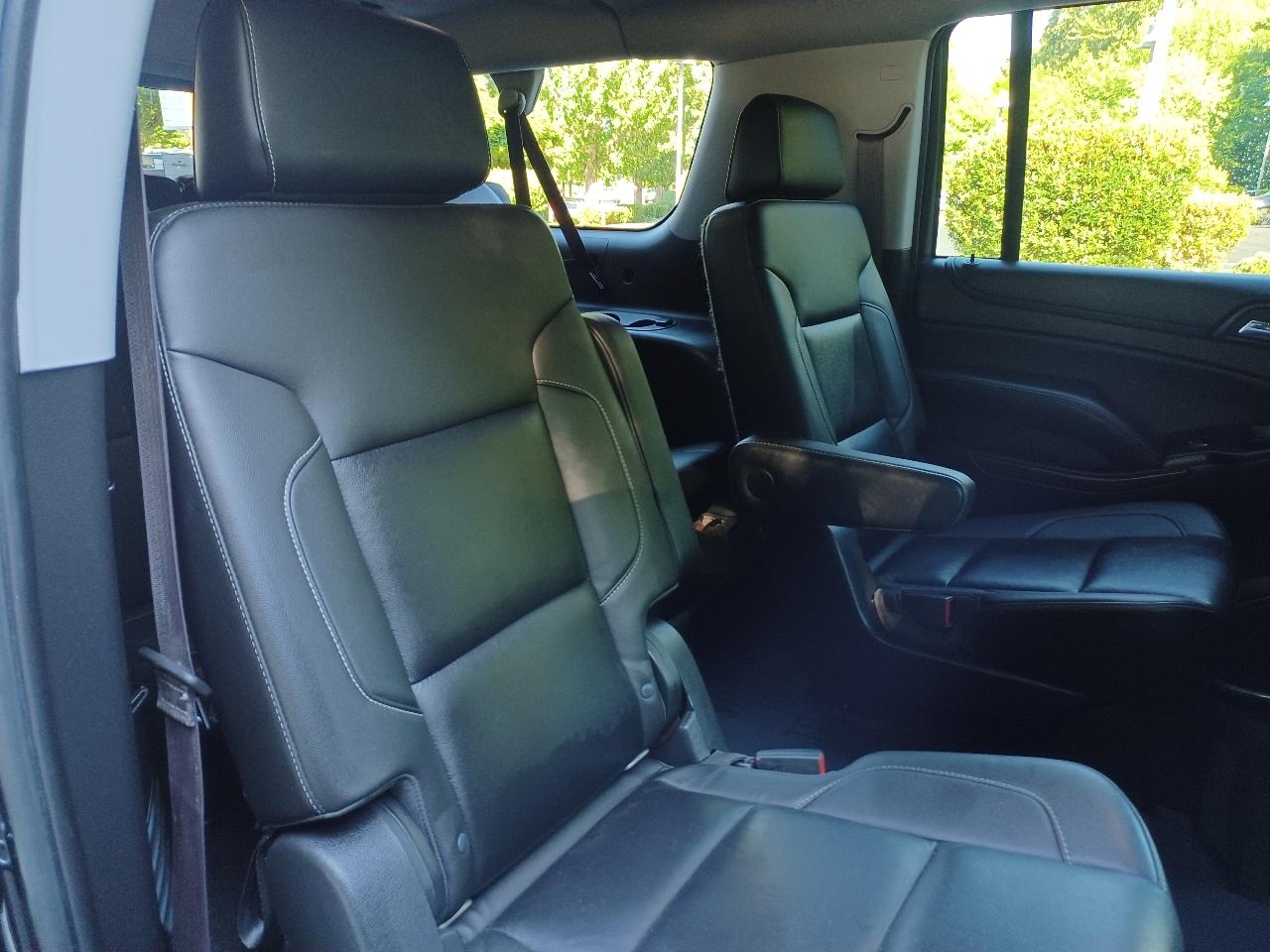 Chevrolet Suburban LT 1500 4WD 2015