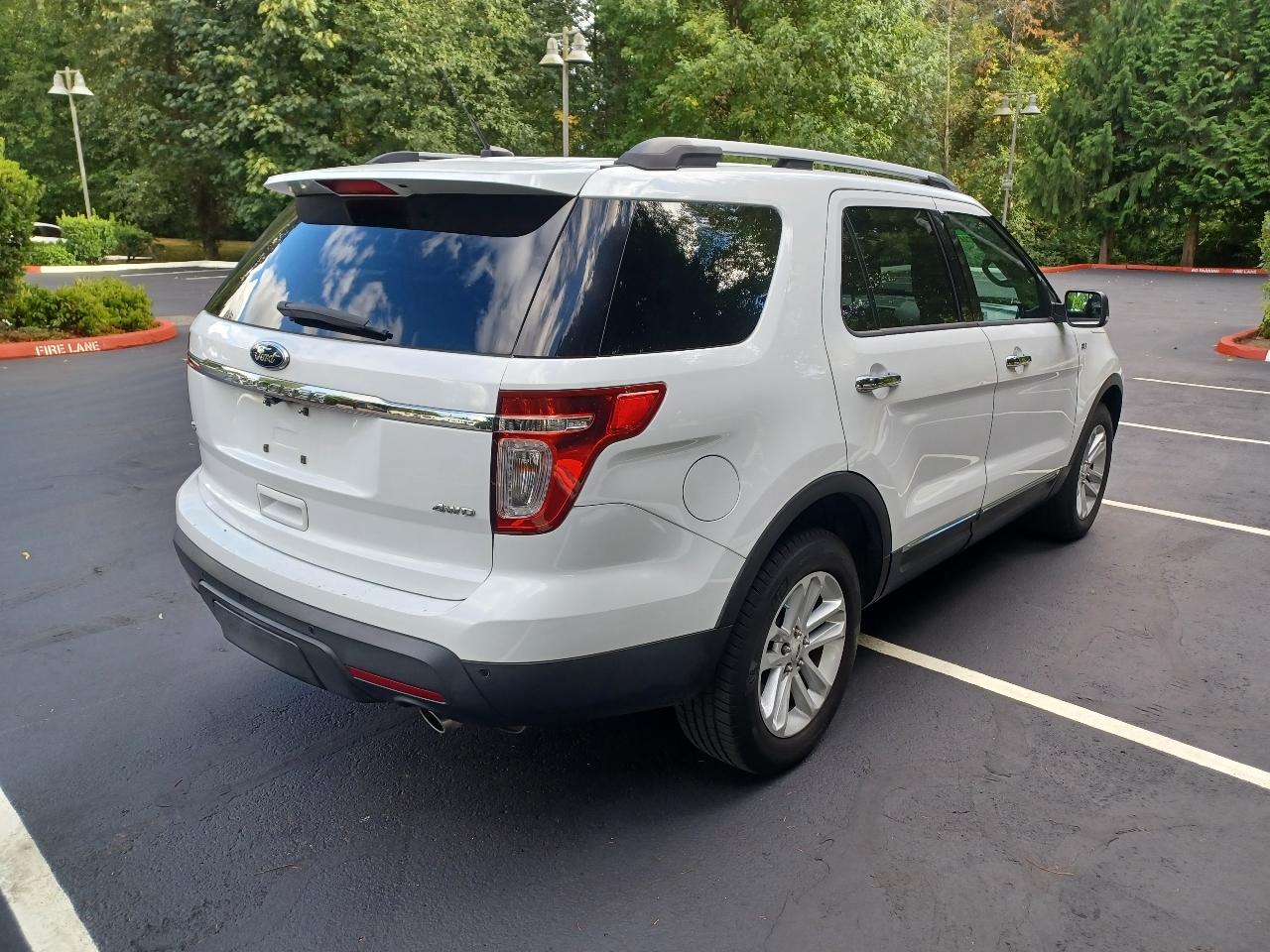 Ford Explorer XLT 4WD 2014