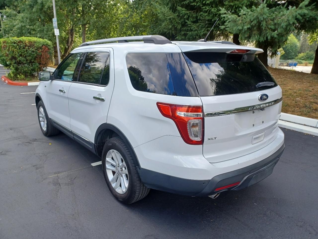 Ford Explorer XLT 4WD 2014