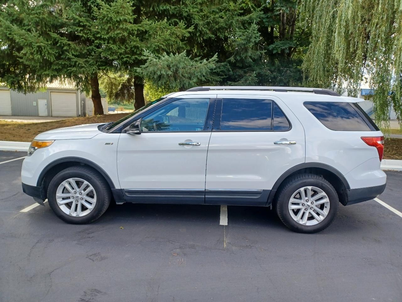 Ford Explorer XLT 4WD 2014
