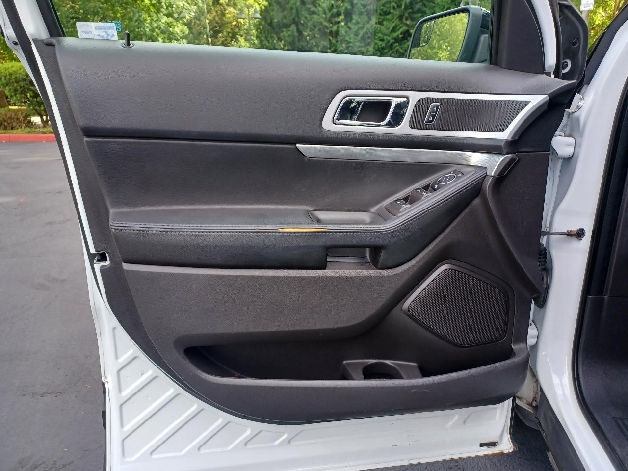 Ford Explorer XLT 4WD 2014