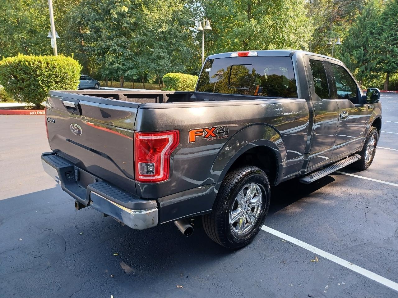 Ford F-150 Lariat SuperCab 8-ft. 4WD 2016