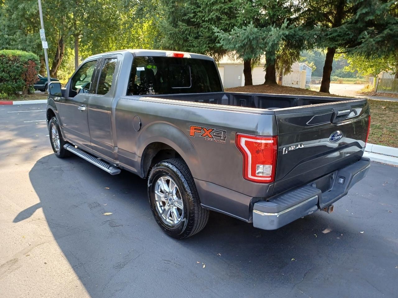 Ford F-150 Lariat SuperCab 8-ft. 4WD 2016