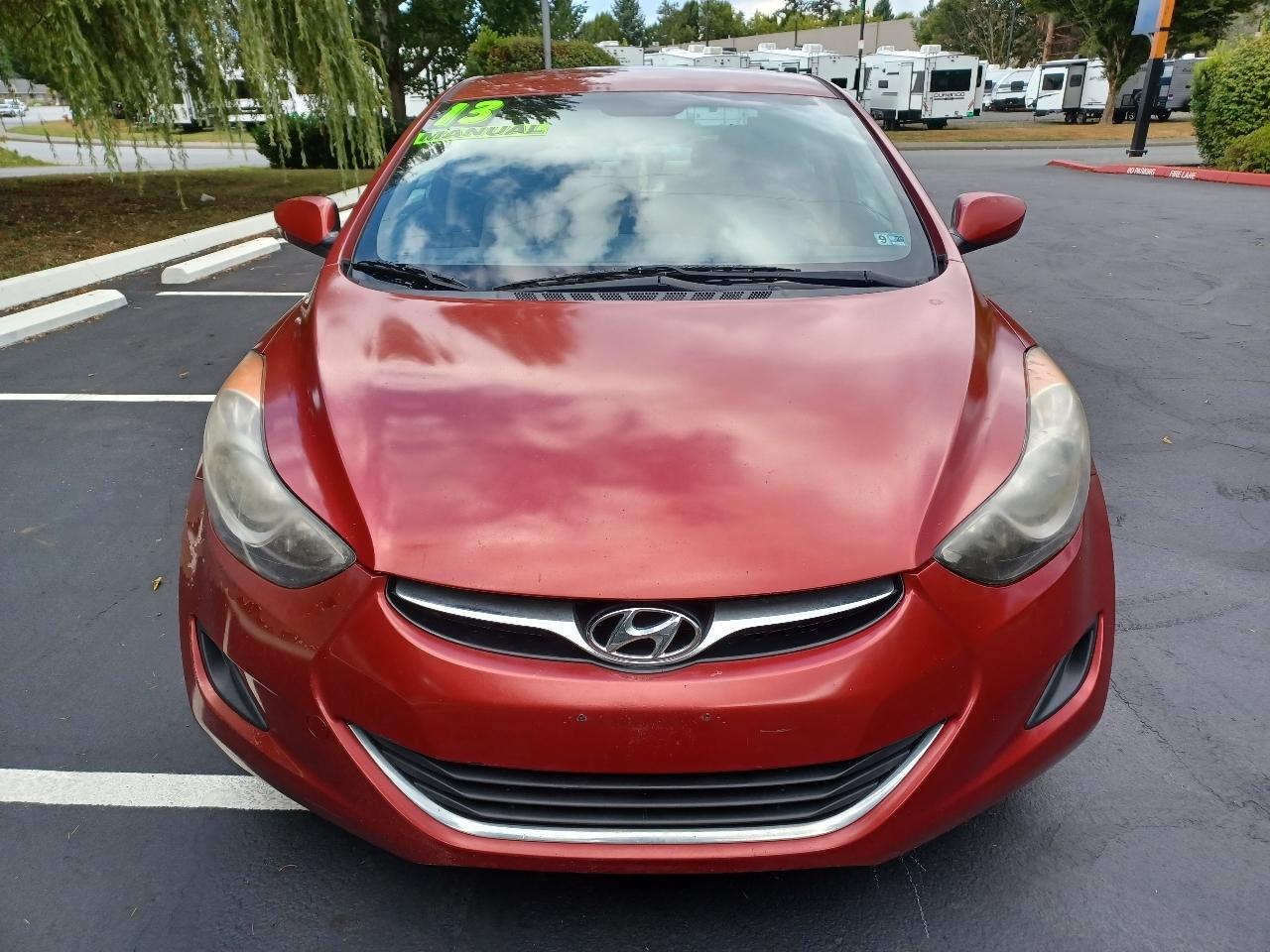 Hyundai Elantra Limited 2013