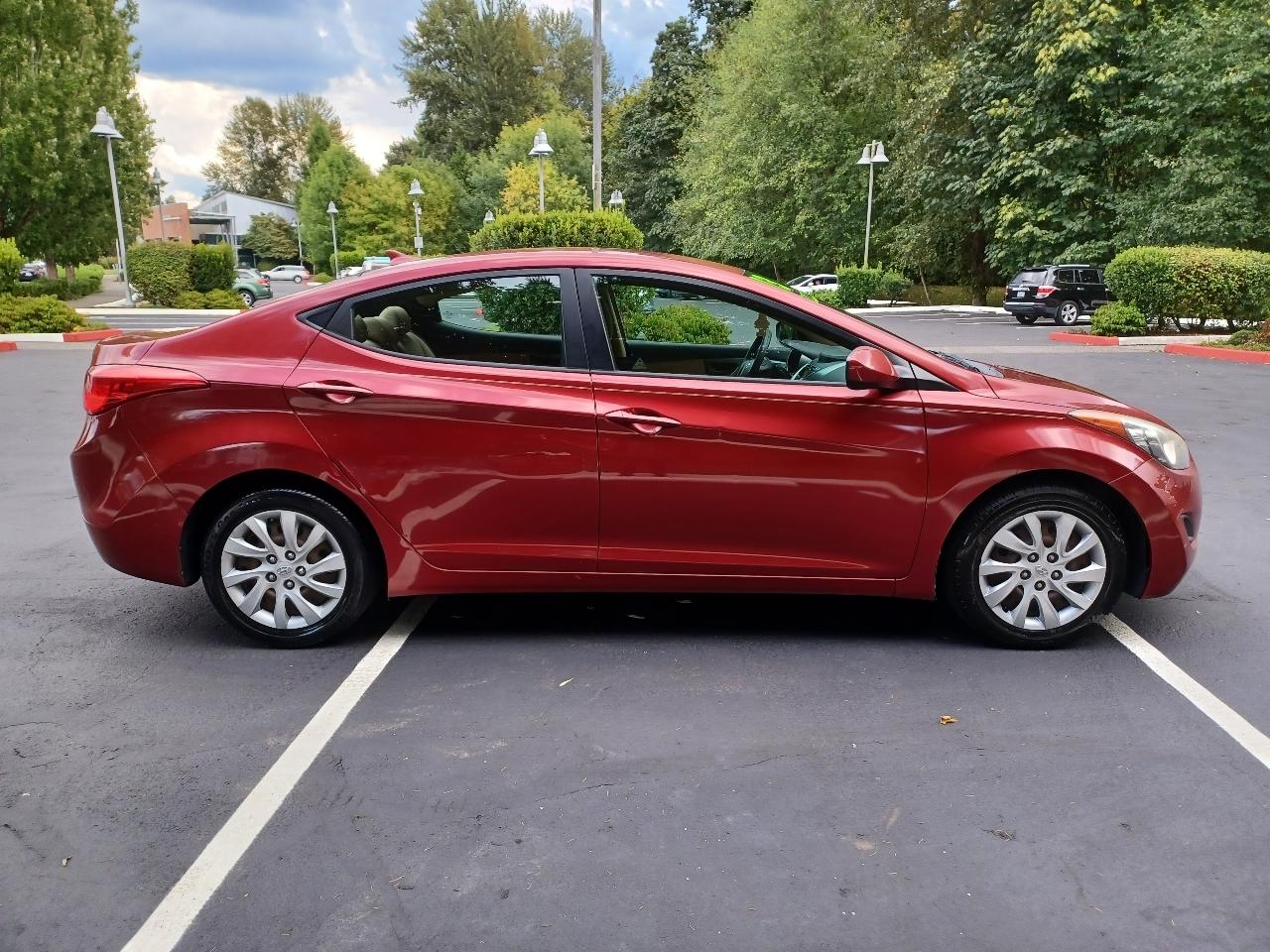 Hyundai Elantra Limited 2013