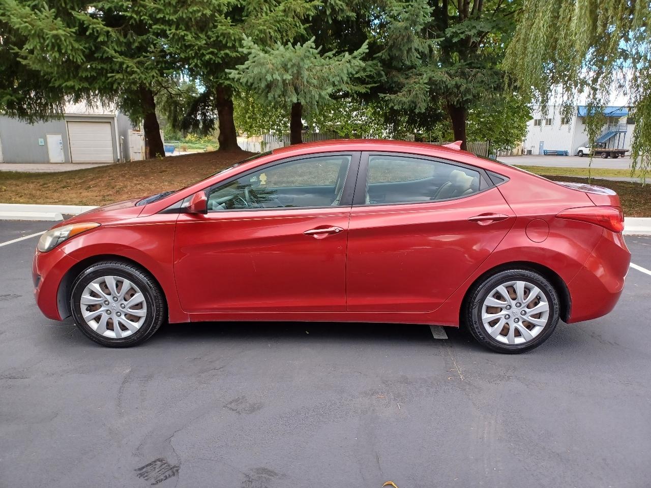 Hyundai Elantra Limited 2013