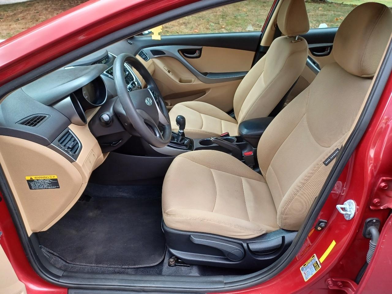 Hyundai Elantra Limited 2013
