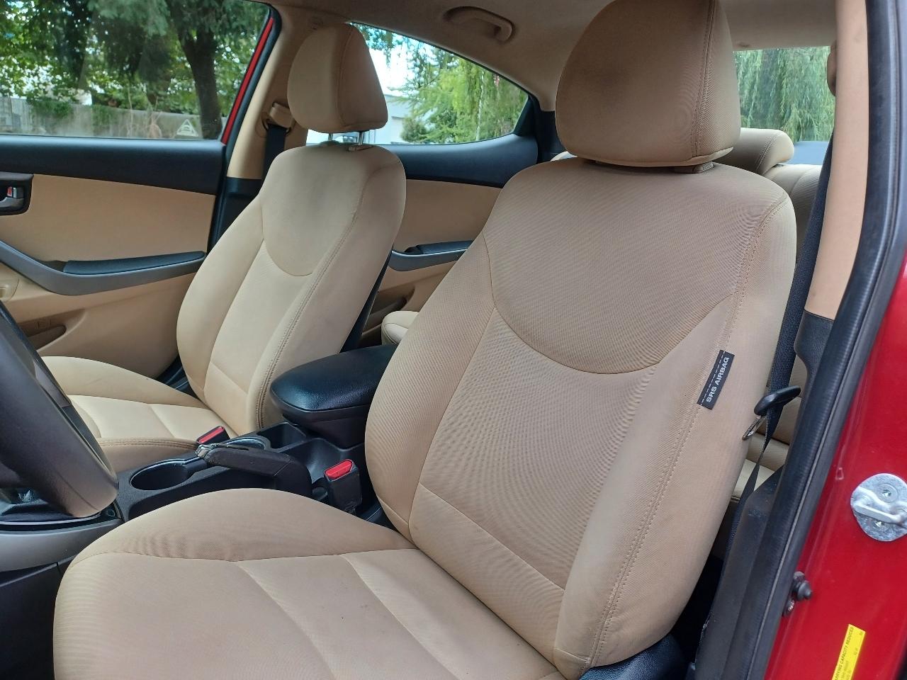Hyundai Elantra Limited 2013