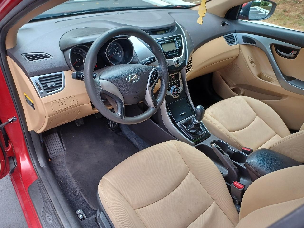 Hyundai Elantra Limited 2013