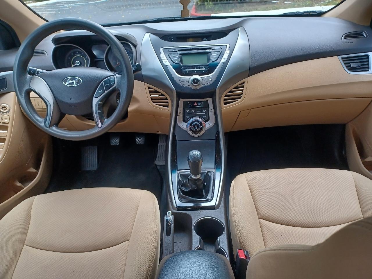 Hyundai Elantra Limited 2013