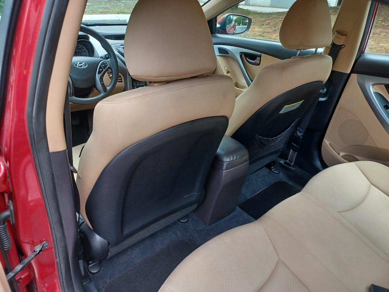 Hyundai Elantra Limited 2013