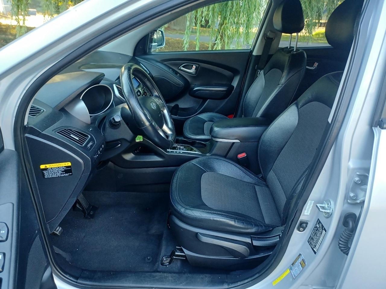 Hyundai Tucson Limited Auto AWD 2012