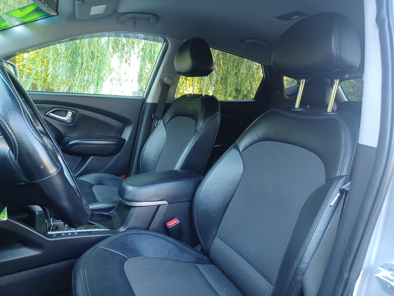 Hyundai Tucson Limited Auto AWD 2012