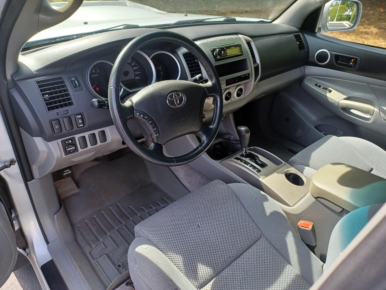 Toyota Tacoma Double Cab Long Bed V6 Auto 4WD 2007