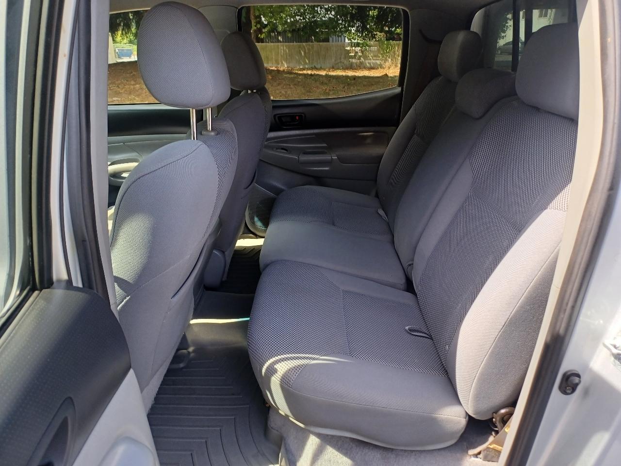 Toyota Tacoma Double Cab Long Bed V6 Auto 4WD 2007