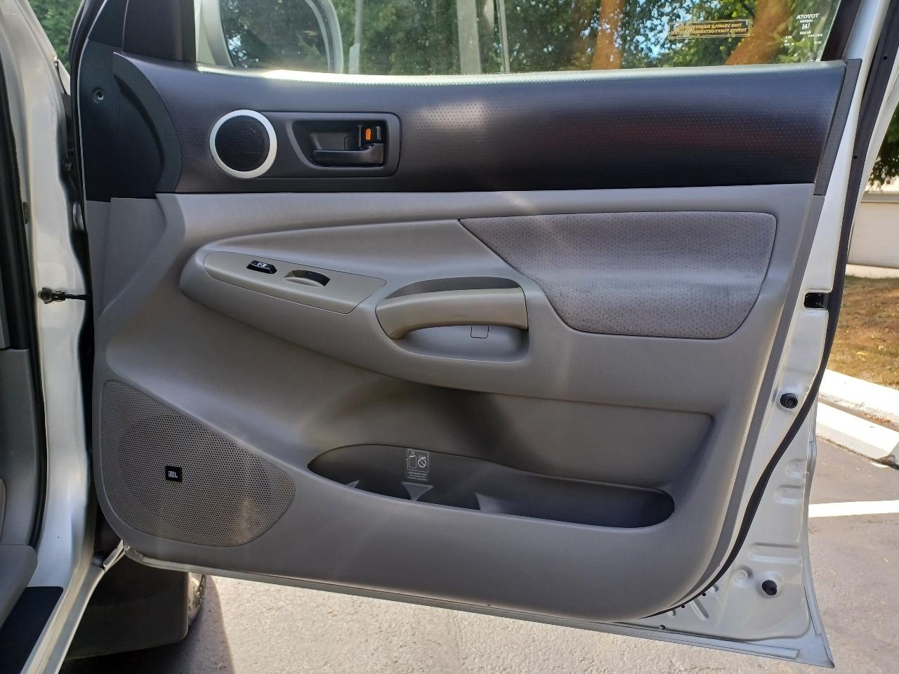 Toyota Tacoma Double Cab Long Bed V6 Auto 4WD 2007
