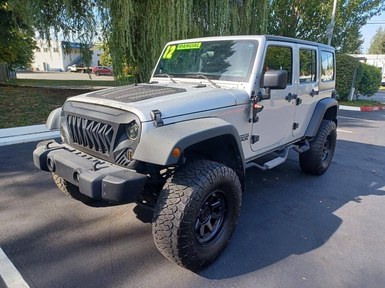 Jeep Wrangler Unlimited Sport 4WD 2012