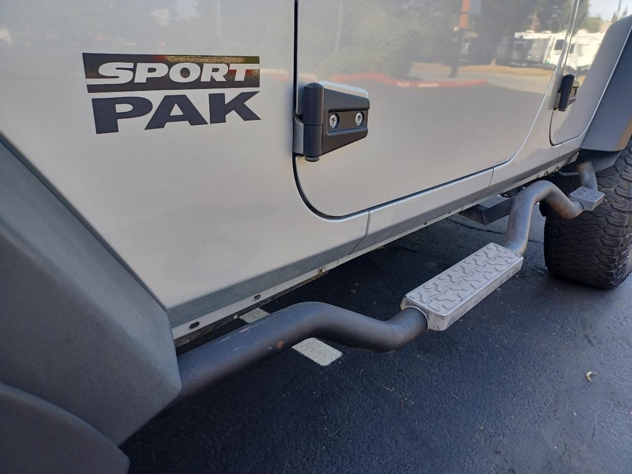 Jeep Wrangler Unlimited Sport 4WD 2012