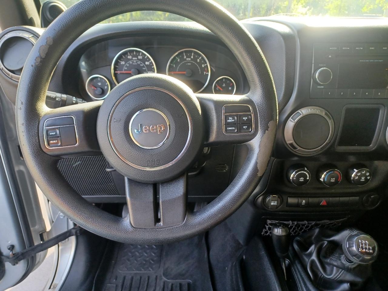 Jeep Wrangler Unlimited Sport 4WD 2012