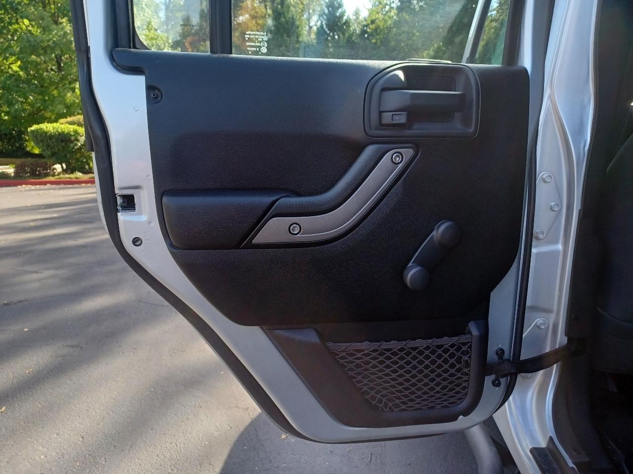 Jeep Wrangler Unlimited Sport 4WD 2012