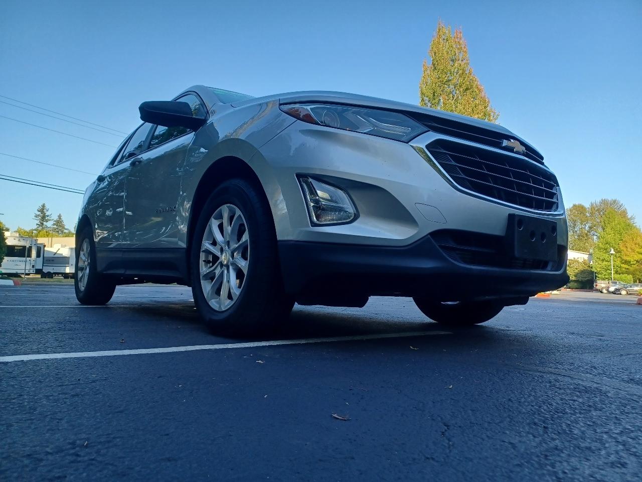 Chevrolet Equinox LS 2WD 2020