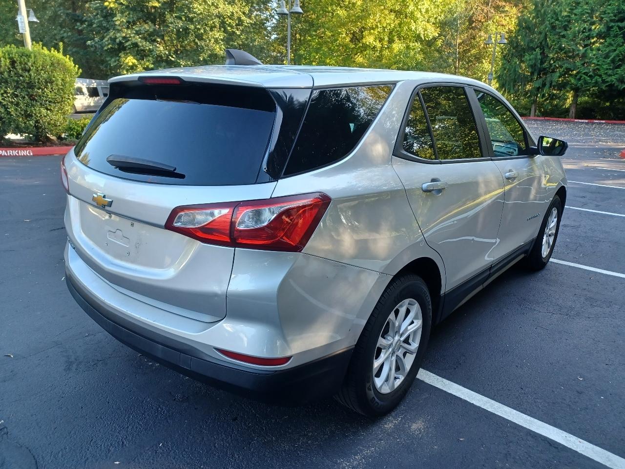Chevrolet Equinox LS 2WD 2020