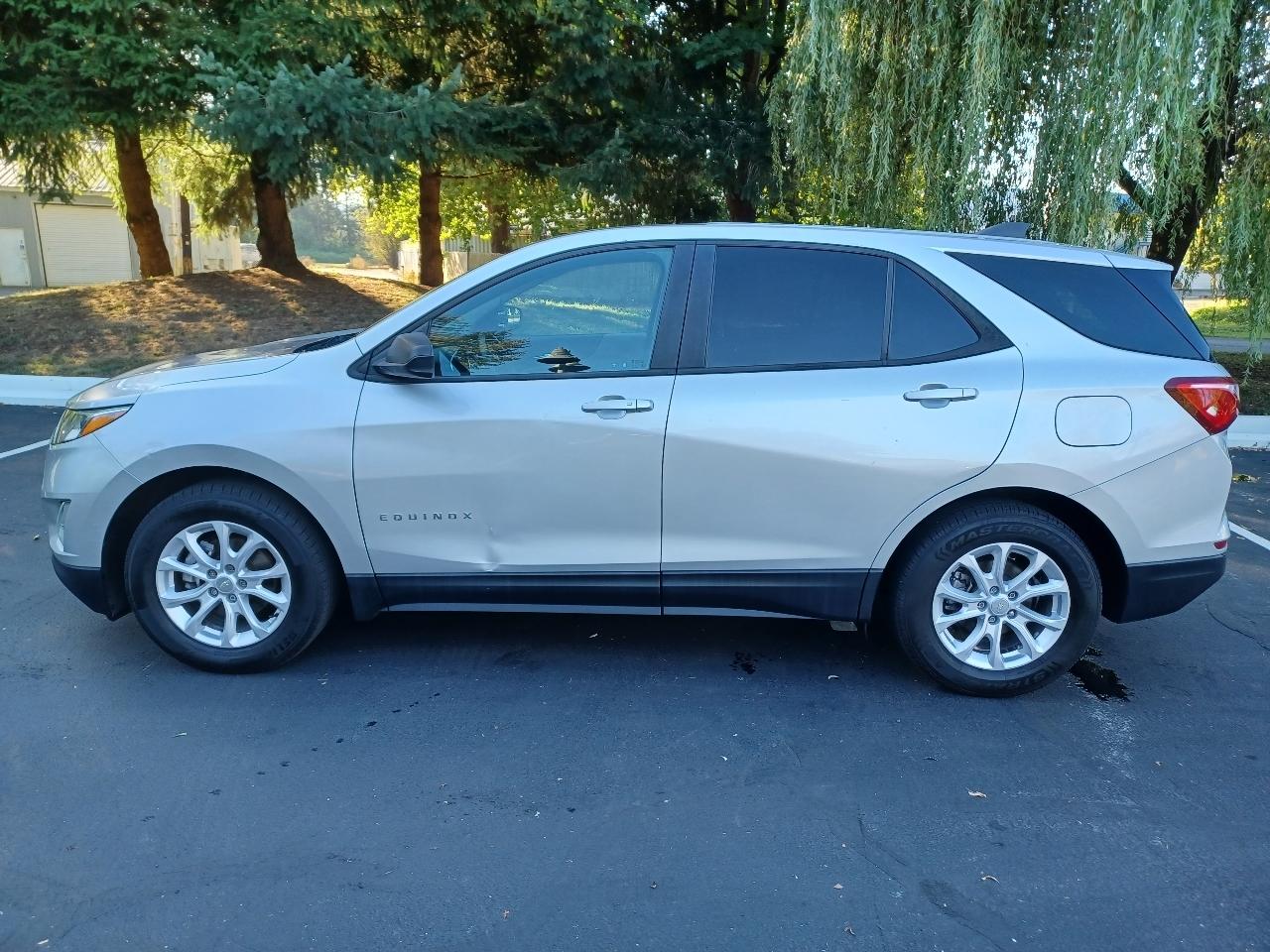 Chevrolet Equinox LS 2WD 2020