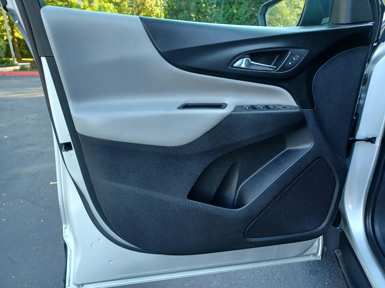 Chevrolet Equinox LS 2WD 2020