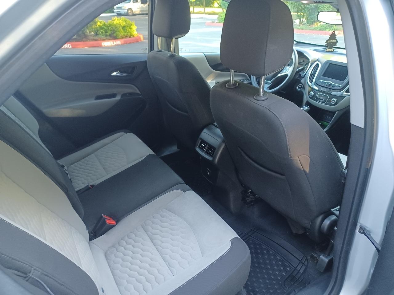 Chevrolet Equinox LS 2WD 2020